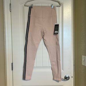 NWT Glyder Revolution leggings